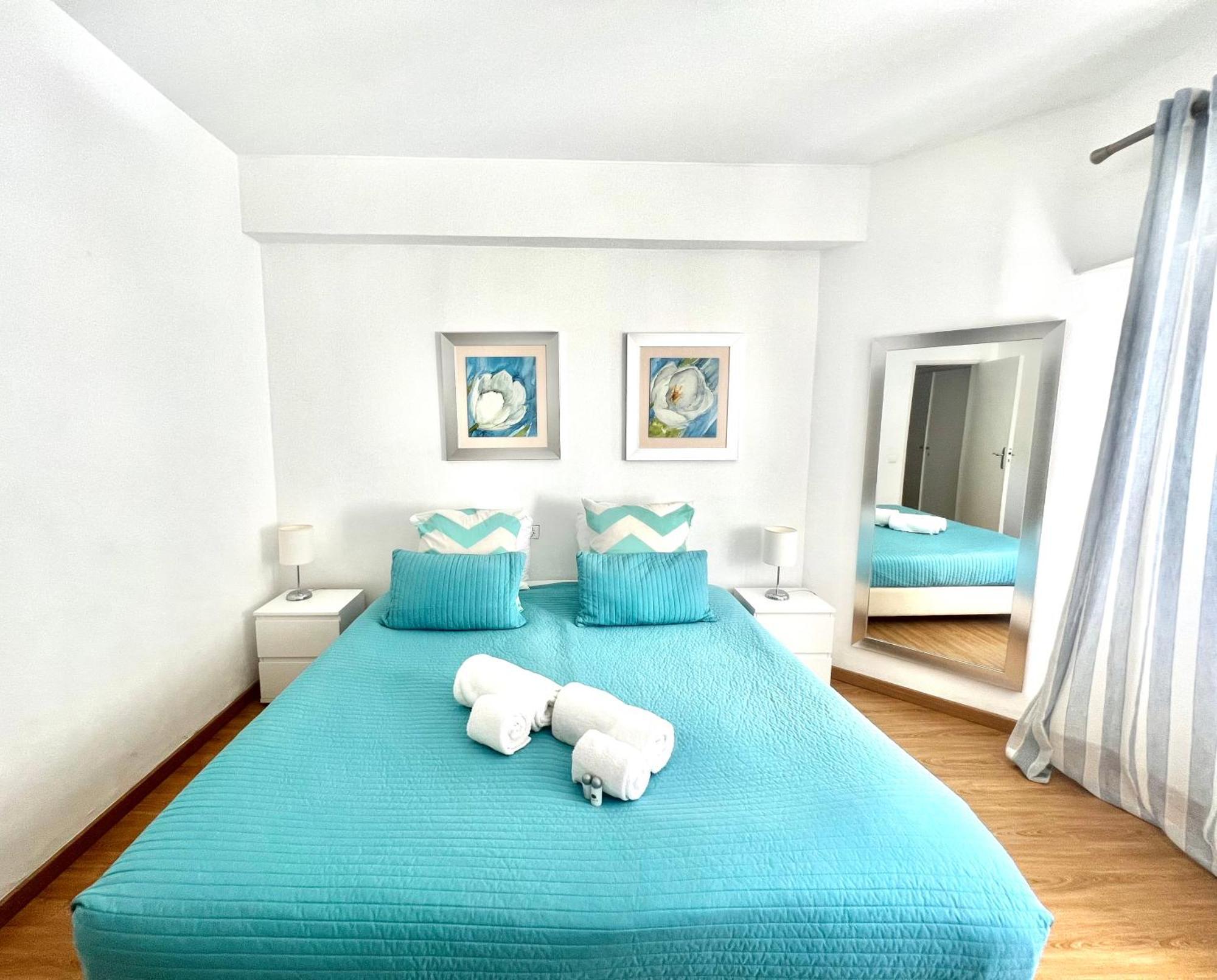 Torre 20 - Near The Beach - Quarteira Exterior photo